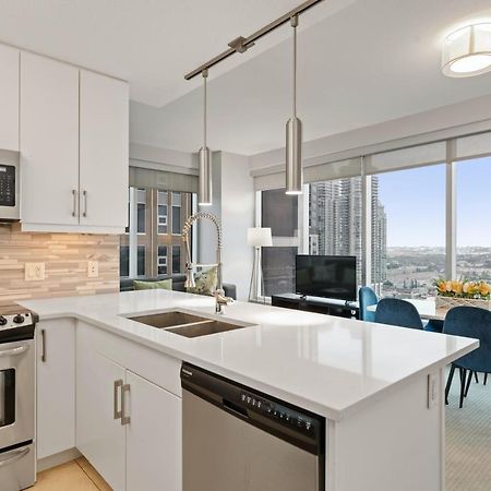 Stylish Downtown Condos By Globalstay Calgary Ngoại thất bức ảnh