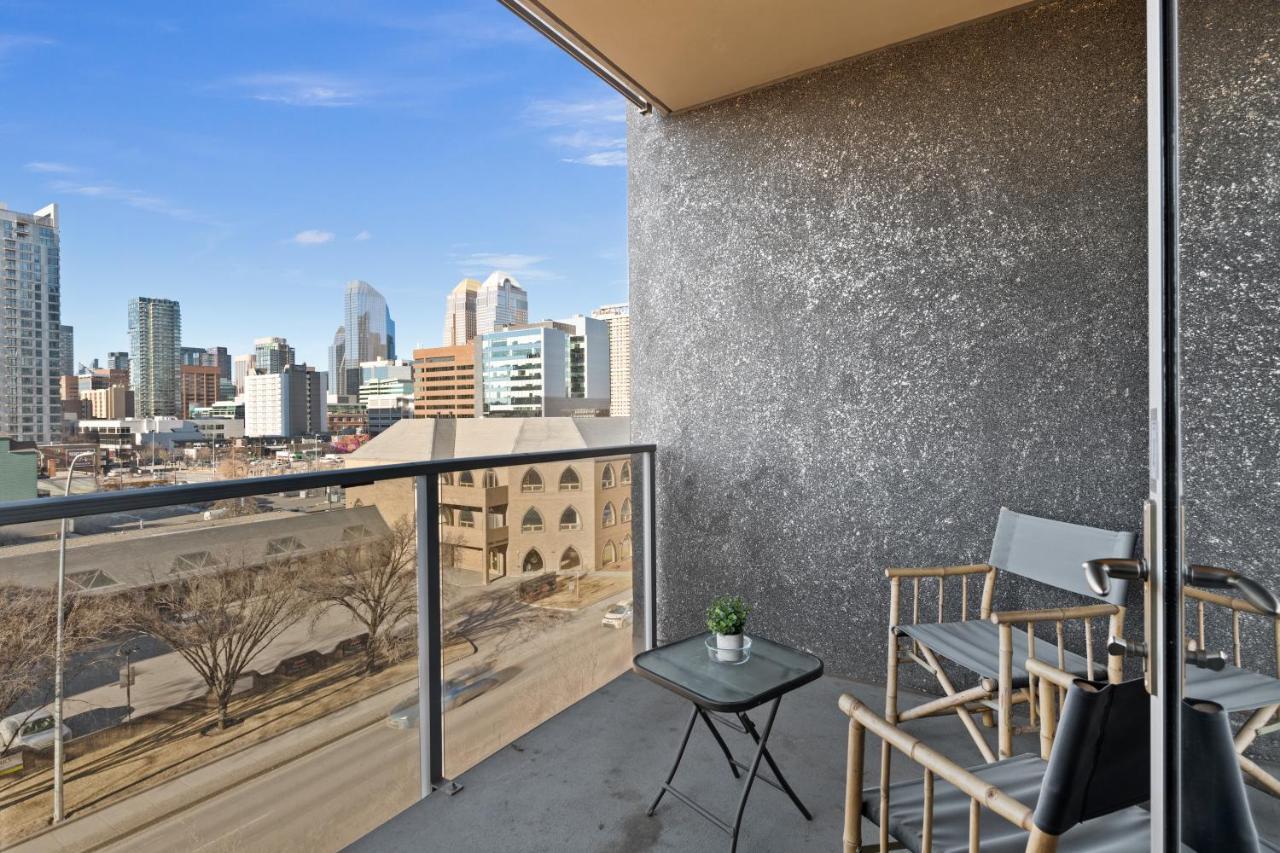 Stylish Downtown Condos By Globalstay Calgary Ngoại thất bức ảnh