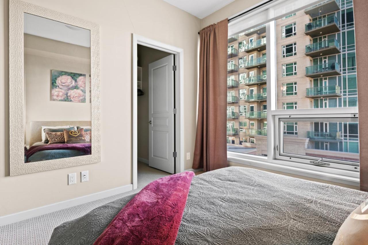 Stylish Downtown Condos By Globalstay Calgary Ngoại thất bức ảnh