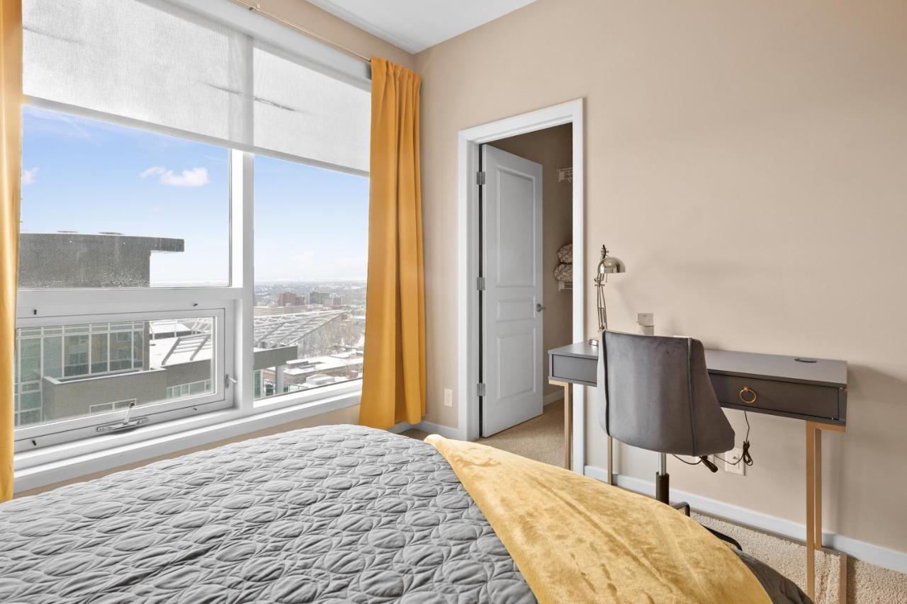 Stylish Downtown Condos By Globalstay Calgary Ngoại thất bức ảnh
